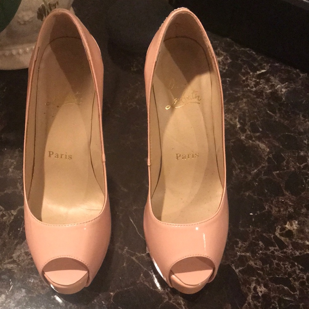 Sparkle pumps